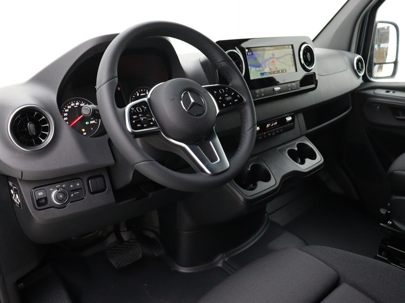 Mercedes-Benz Sprinter 419 1.9 CDI 366 L2H2 9G-Automaat Nieuw BPM Vrij LED Navigatie Achteruitrijcamera - Small van: picture 5 Mercedes-Benz Sprinter 419 1.9 CDI 366 L2H2 9G-Automaat Nieuw BPM Vrij LED Navigatie Achteruitrijcamera - Small van: picture 5