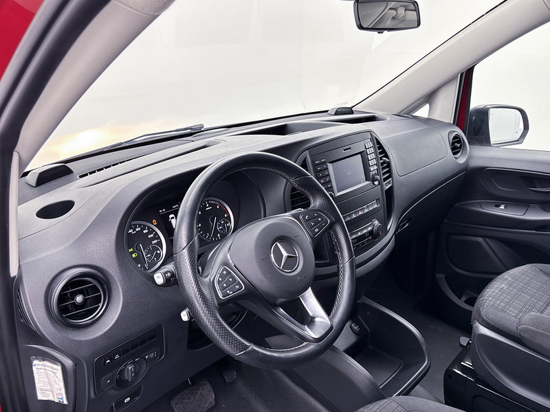 Mercedes-Benz Vito 114 CDI Lang Dubbele Cabine Marge (btw vrij) Navigatie Achteruitrijcamera Cruise Control Spoorassistent Automaat - Small van, Combi van: picture 4 Mercedes-Benz Vito 114 CDI Lang Dubbele Cabine Marge (btw vrij) Navigatie Achteruitrijcamera Cruise Control Spoorassistent Automaat - Small van, Combi van: picture 4