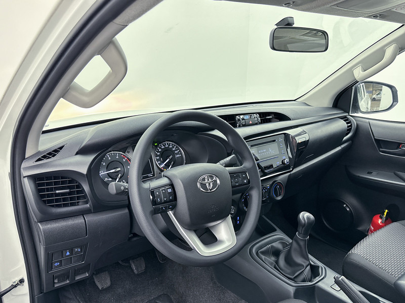 Toyota Hilux 2.4 D-4D Comfort 4x4 Xtra Cab NIEUW 3500KG Trekgewicht Cruise Control Airco - Pickup truck: picture 5 Toyota Hilux 2.4 D-4D Comfort 4x4 Xtra Cab NIEUW 3500KG Trekgewicht Cruise Control Airco - Pickup truck: picture 5