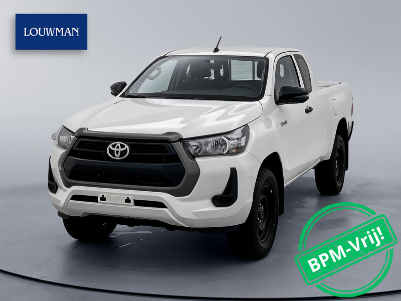 Toyota Hilux 2.4 D-4D Comfort 4x4 Xtra Cab NIEUW 3500KG Trekgewicht Cruise Control Airco - Pickup truck: picture 1 Toyota Hilux 2.4 D-4D Comfort 4x4 Xtra Cab NIEUW 3500KG Trekgewicht Cruise Control Airco - Pickup truck: picture 1