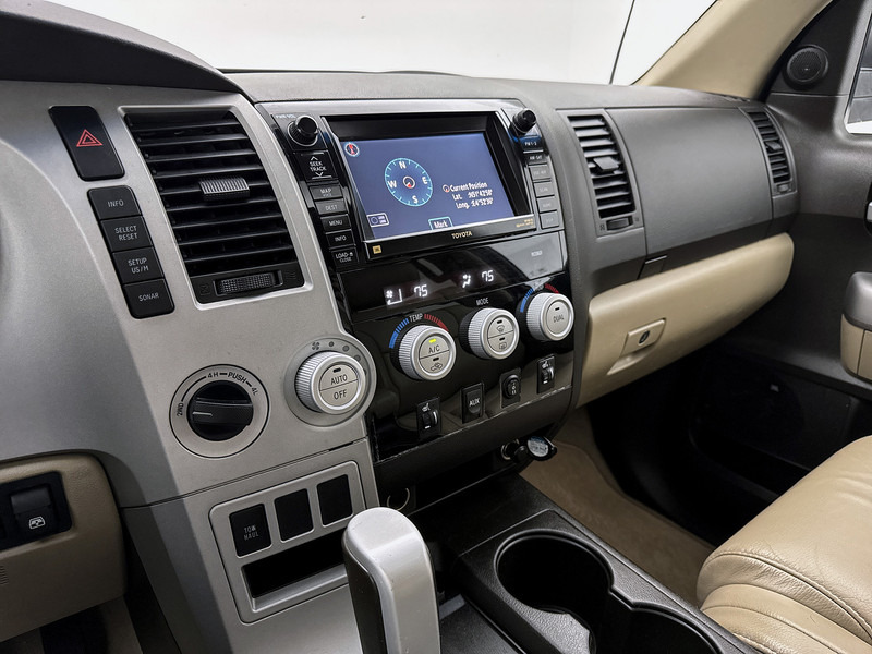 Toyota Tundra 5.7 V8 Double Cab LPG Marge Leder Schuif/kantel dak Toneau cover Climate control - Pickup truck, Combi van: picture 5 Toyota Tundra 5.7 V8 Double Cab LPG Marge Leder Schuif/kantel dak Toneau cover Climate control - Pickup truck, Combi van: picture 5
