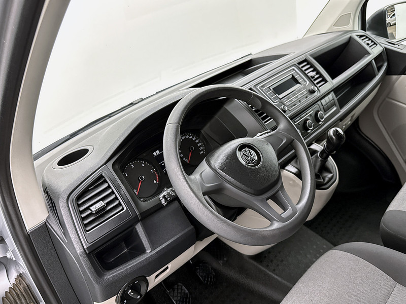 Volkswagen Transporter 2.0 TDI L1H1 Imperiaal Cruise control Airco Betimmering - Small van: picture 4 Volkswagen Transporter 2.0 TDI L1H1 Imperiaal Cruise control Airco Betimmering - Small van: picture 4