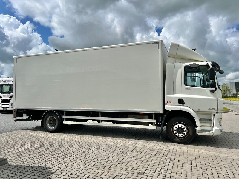 DAF CF 290 4x2 bakwagen Laadklep - Box truck: picture 4 DAF CF 290 4x2 bakwagen Laadklep - Box truck: picture 4