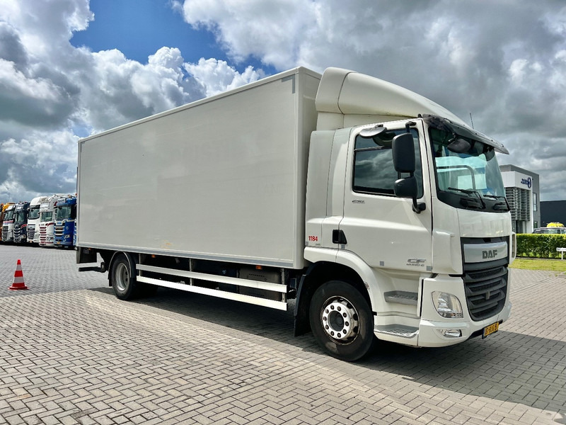 DAF CF 290 4x2 bakwagen Laadklep - Box truck: picture 3 DAF CF 290 4x2 bakwagen Laadklep - Box truck: picture 3