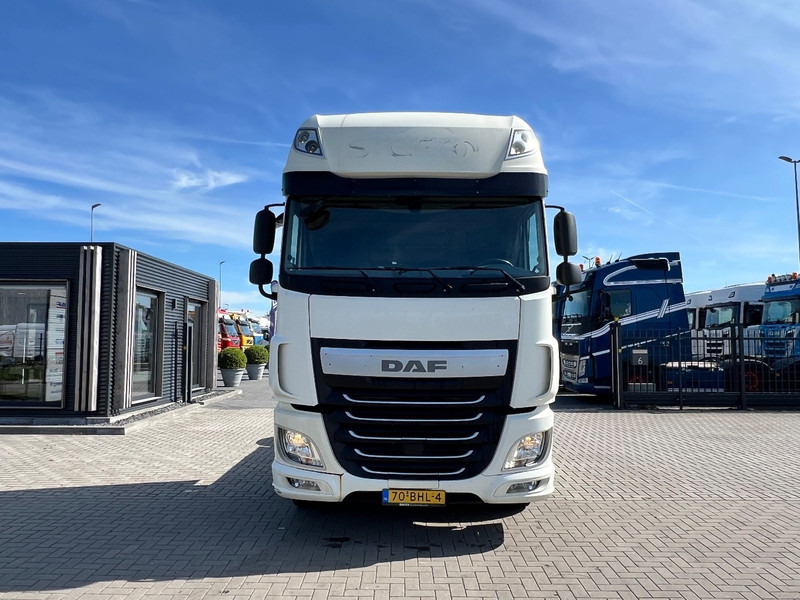 DAF XF 460 4x2 Trekker SSC / 2x Tank / full spoiler - Tractor unit: picture 2 DAF XF 460 4x2 Trekker SSC / 2x Tank / full spoiler - Tractor unit: picture 2