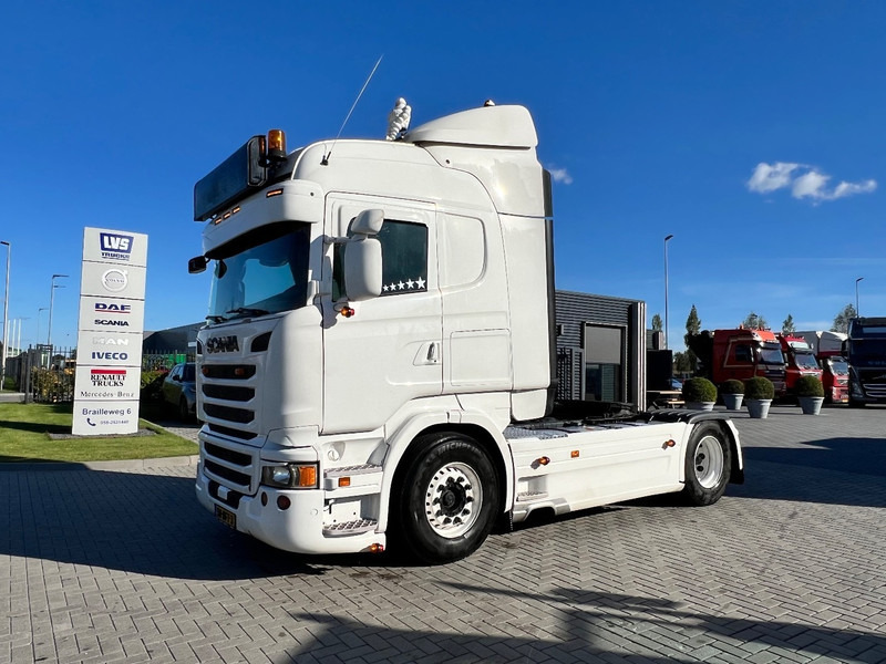 Scania R450 4x2 trekker Highline / Retarder / 2x Tank / Special interior - Tractor unit: picture 1 Scania R450 4x2 trekker Highline / Retarder / 2x Tank / Special interior - Tractor unit: picture 1