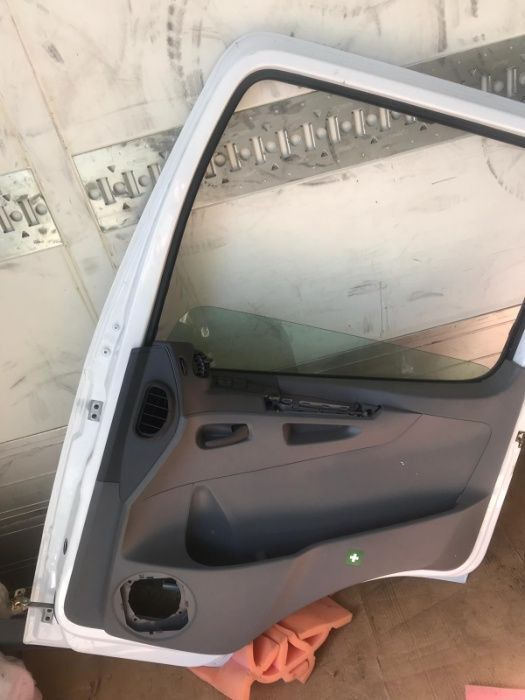 Geam+fata usa Mercedes-Benz ACTROS ATEGO AXOR - Door and parts for Truck: picture 2 Geam+fata usa Mercedes-Benz ACTROS ATEGO AXOR - Door and parts for Truck: picture 2