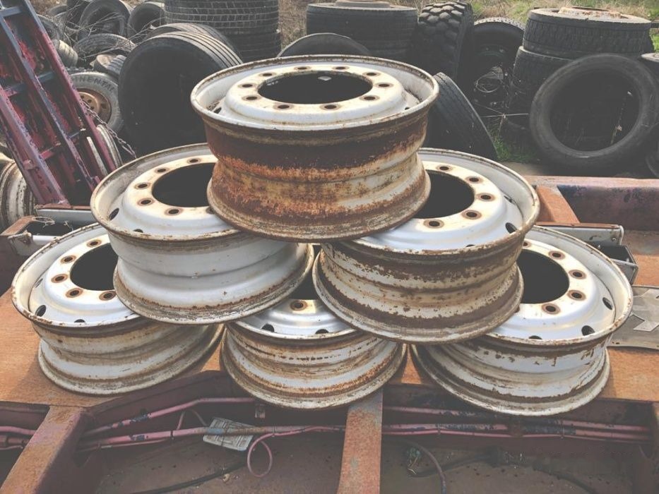 Janta semiremorca Krone Schmitz 22.5 din dezmembrari + alte mode - Rim for Truck: picture 1 Janta semiremorca Krone Schmitz 22.5 din dezmembrari + alte mode - Rim for Truck: picture 1