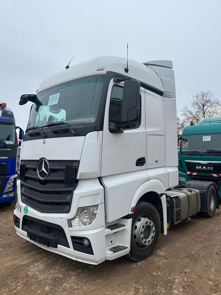 MERCEDES-BENZ ACTROS 1843 4x2 MP4 STANDARD / 650 km / 27% consumption / TOPPP - Tractor unit: picture 4 MERCEDES-BENZ ACTROS 1843 4x2 MP4 STANDARD / 650 km / 27% consumption / TOPPP - Tractor unit: picture 4