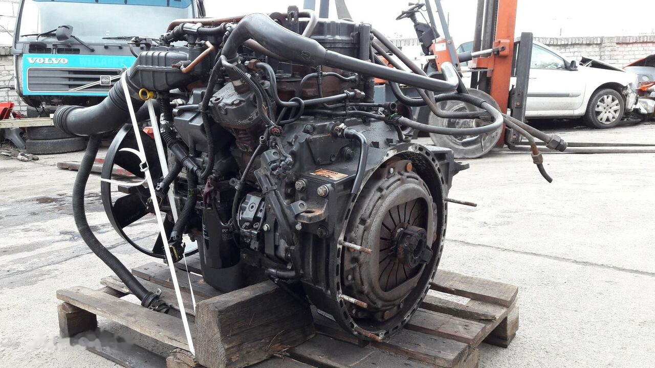 IVECO F4AE3481B 3.9 Tector 180 E4 IVECO Eurocargo - Engine for Truck: picture 5 IVECO F4AE3481B 3.9 Tector 180 E4 IVECO Eurocargo - Engine for Truck: picture 5