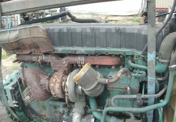 Volvo D12D 420 Volvo FH 12 - Engine for Truck: picture 2 Volvo D12D 420 Volvo FH 12 - Engine for Truck: picture 2