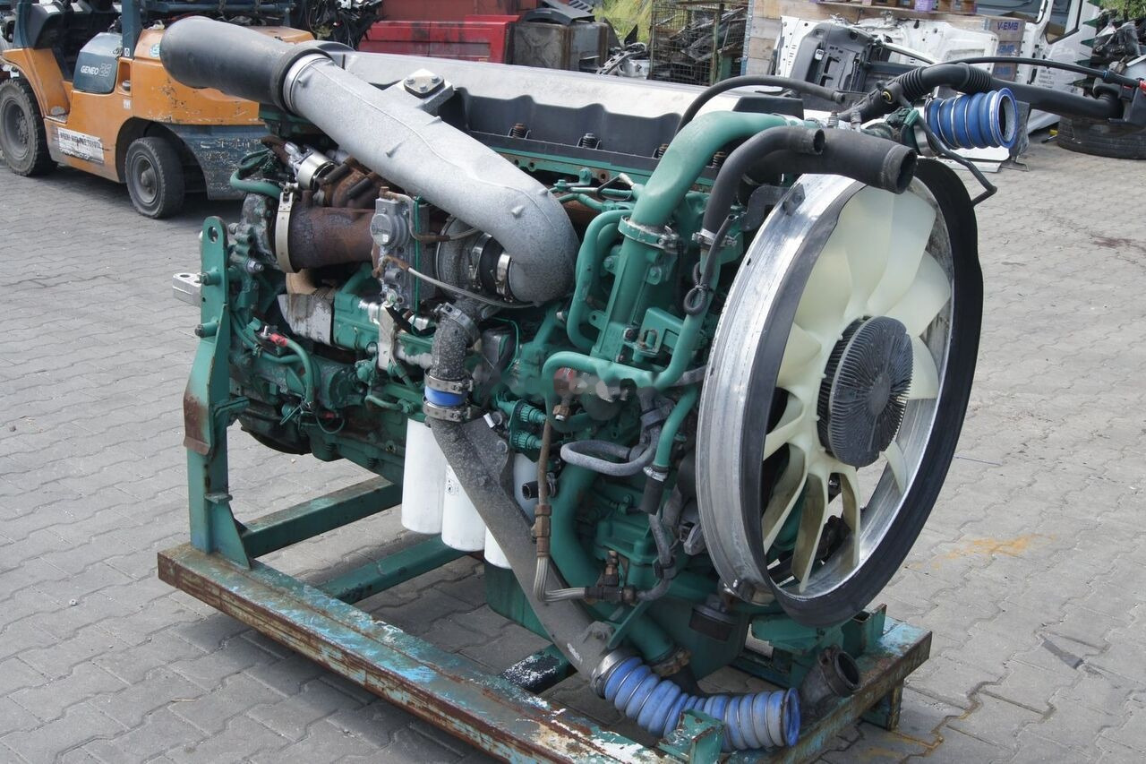 Volvo D13B 440 E4 EGR Volvo FH 13 - Engine for Truck: picture 2 Volvo D13B 440 E4 EGR Volvo FH 13 - Engine for Truck: picture 2