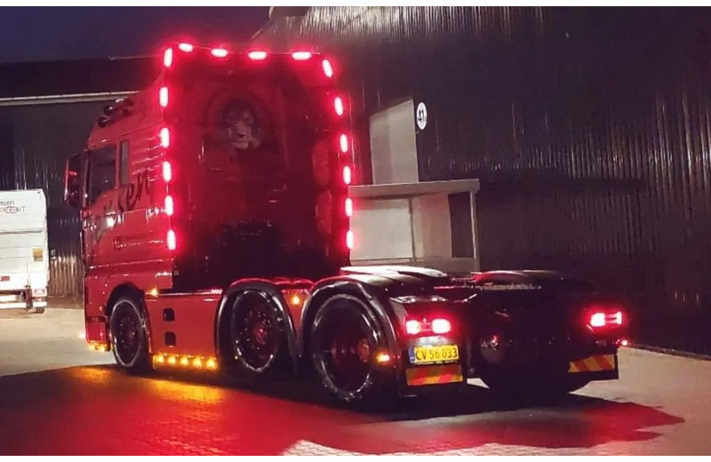 MAN TGX 26.510 2stk . Special interior. pusher 6x2/2. - Tractor unit: picture 4 MAN TGX 26.510 2stk . Special interior. pusher 6x2/2. - Tractor unit: picture 4