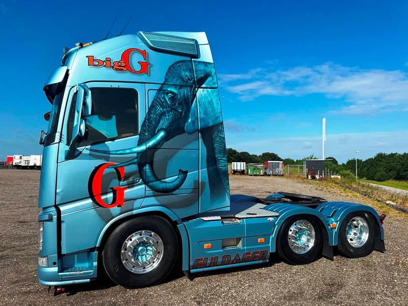 Volvo FH 500 Big G Custom Show Truck.Special interior . Full Air / Air suspension. - Tractor unit: picture 3 Volvo FH 500 Big G Custom Show Truck.Special interior . Full Air / Air suspension. - Tractor unit: picture 3