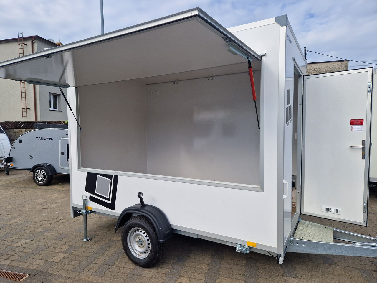 Handlowa Gastronomiczna Foodtruck Przyczepa NOWA z Gwarancją - Vending trailer: picture 3 Handlowa Gastronomiczna Foodtruck Przyczepa NOWA z Gwarancją - Vending trailer: picture 3