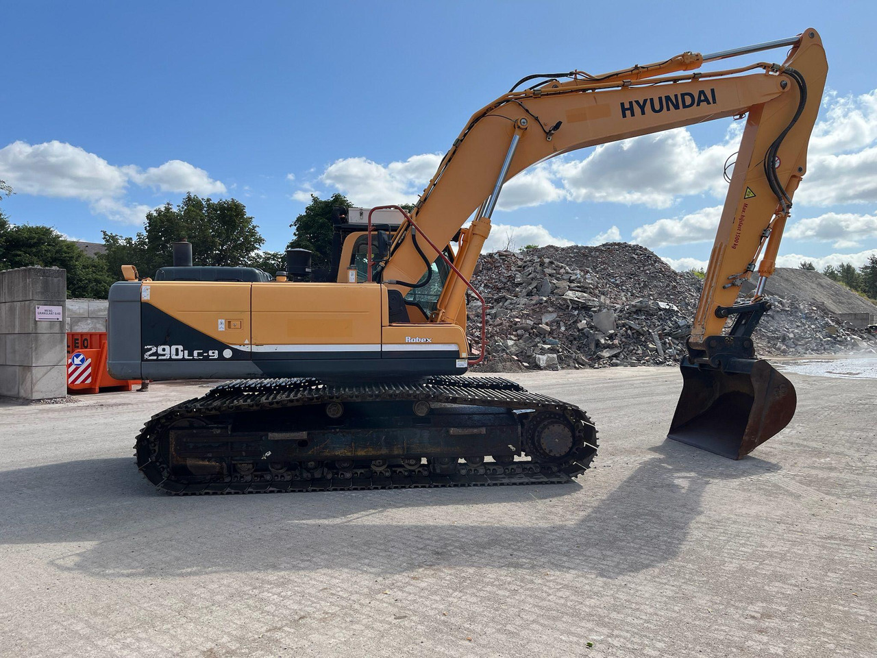 Hyundai Robex 290-9 - Crawler excavator: picture 4 Hyundai Robex 290-9 - Crawler excavator: picture 4