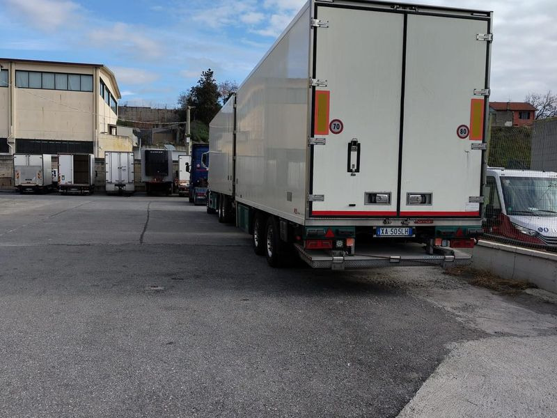 AUTOTRENO FRIGO MAN TGX TGX 26.580 6x2-4 LL - Refrigerator truck: picture 3 AUTOTRENO FRIGO MAN TGX TGX 26.580 6x2-4 LL - Refrigerator truck: picture 3