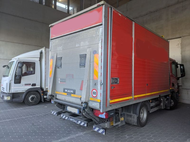 MAN TGL Cubo con pedana 7,5 tonn EURO6 MAN TGL 7,5 tonn EURO6 - Box truck: picture 3 MAN TGL Cubo con pedana 7,5 tonn EURO6 MAN TGL 7,5 tonn EURO6 - Box truck: picture 3