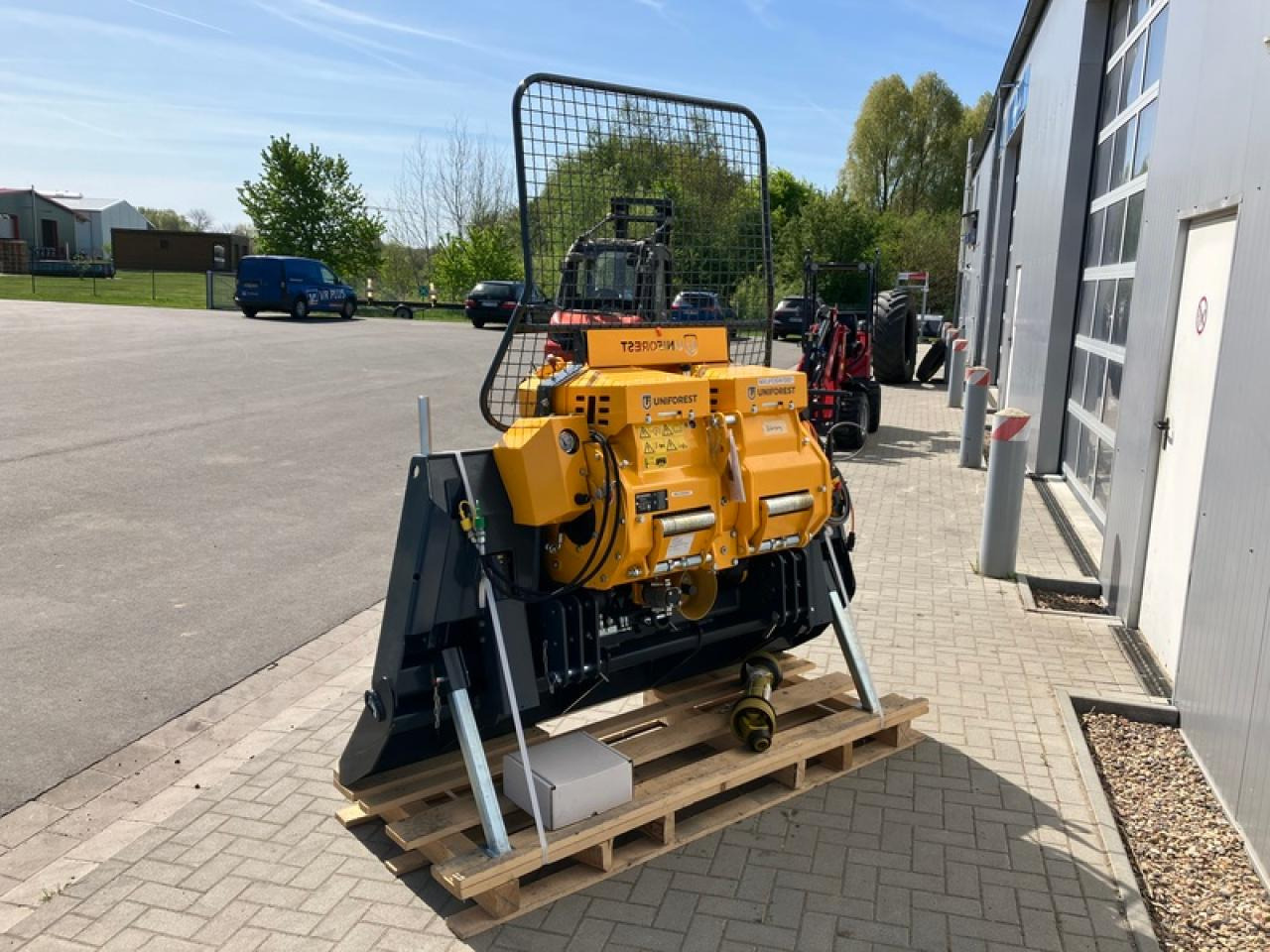 Sonstige / Other 2 X 85 G UNIFOREST DOPPELWINDE - Winch for Forestry equipment: picture 2 Sonstige / Other 2 X 85 G UNIFOREST DOPPELWINDE - Winch for Forestry equipment: picture 2