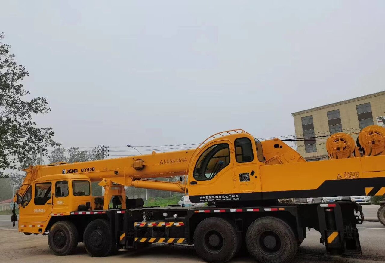 XCMG QY50B - Mobile crane: picture 2 XCMG QY50B - Mobile crane: picture 2