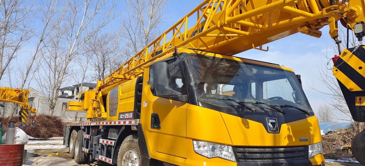 XCMG XCT25 - Mobile crane: picture 3 XCMG XCT25 - Mobile crane: picture 3