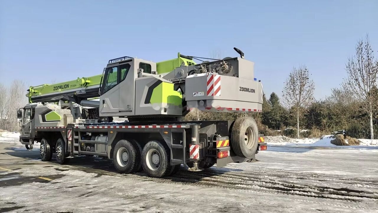 Zoomlion ZTC350 ZTC250 ZTC550 ZTC1000 - Mobile crane: picture 4 Zoomlion ZTC350 ZTC250 ZTC550 ZTC1000 - Mobile crane: picture 4
