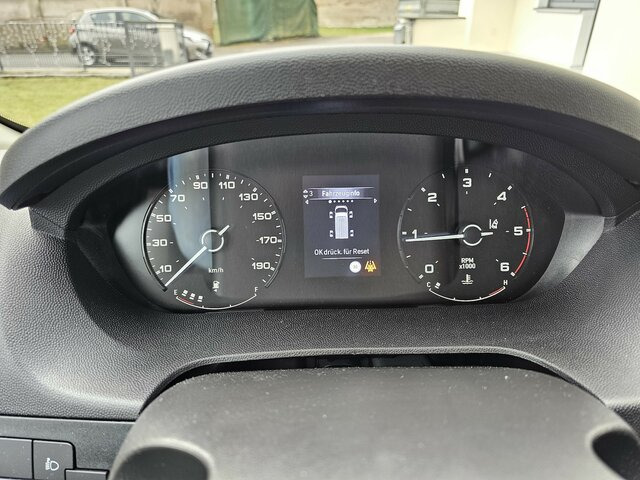 FIAT Ducato 35 MAXI 180 Koffer GFK 2,38 Höhe sofort... - Box van: picture 5 FIAT Ducato 35 MAXI 180 Koffer GFK 2,38 Höhe sofort... - Box van: picture 5