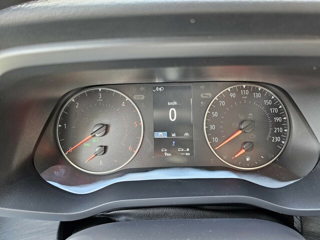 RENAULT Trafic L2H1 3,0t Life 8 Sitzer LED PDC - Car: picture 3 RENAULT Trafic L2H1 3,0t Life 8 Sitzer LED PDC - Car: picture 3