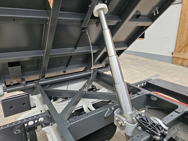 New Truck MAN TGE 3.140 Doka L3 Dreiseitenkipper Facelift...: picture 29