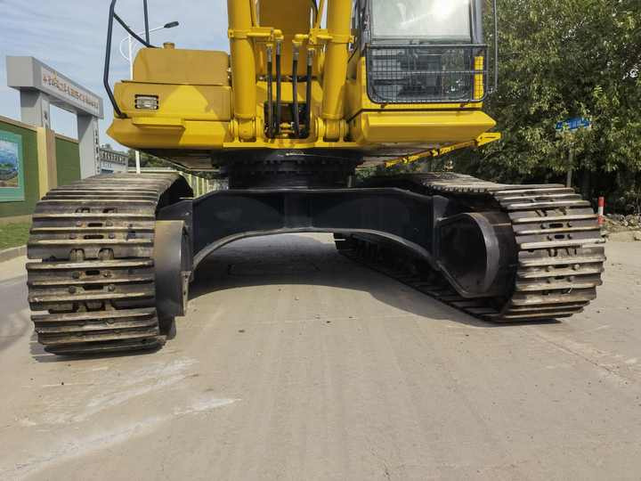 Available Used Komatsu Pc400-7 Crawler Excavator with cheap price Used Excavator for sale in shanghai yard - Crawler excavator: picture 5 Available Used Komatsu Pc400-7 Crawler Excavator with cheap price Used Excavator for sale in shanghai yard - Crawler excavator: picture 5