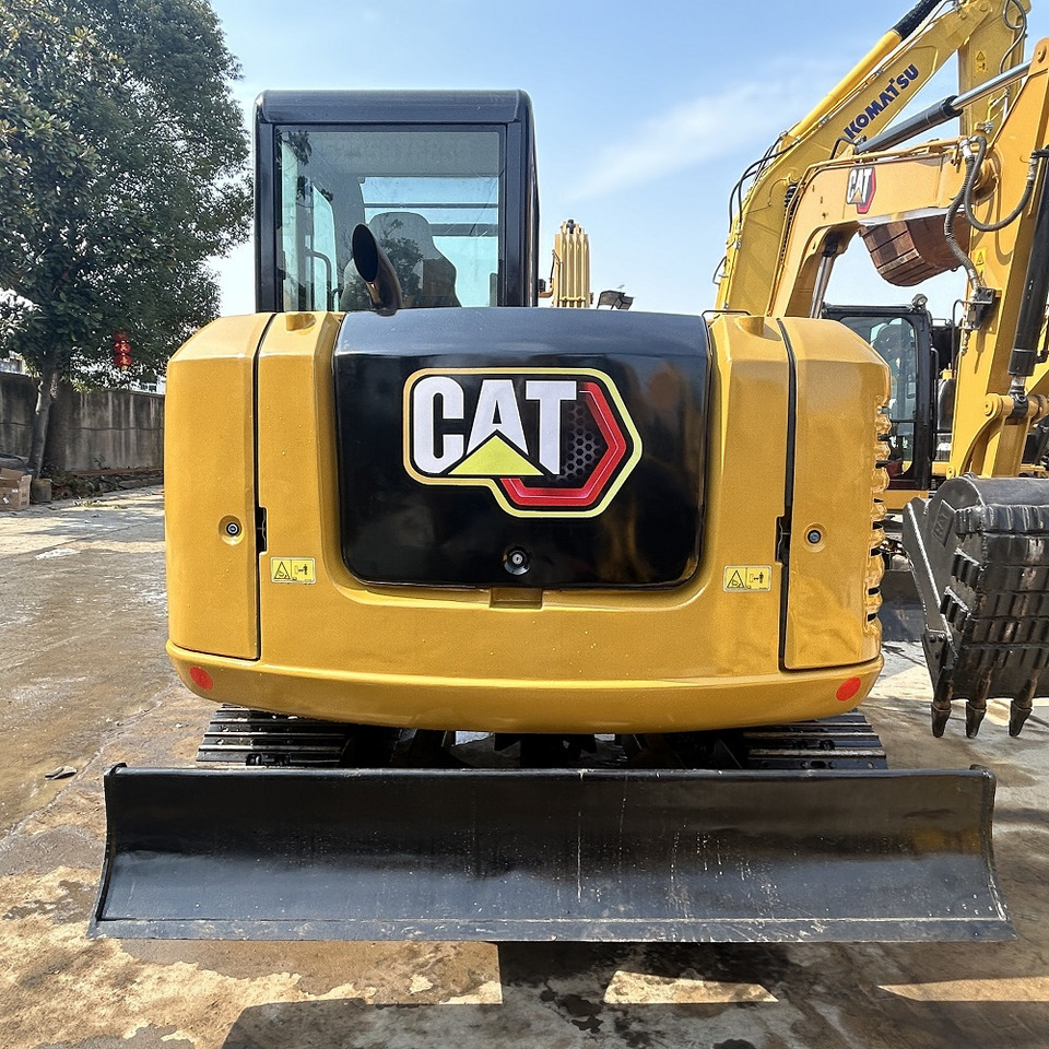 CATERPILLAR Cat 305.5E2 excavator - Mini excavator: picture 3 CATERPILLAR Cat 305.5E2 excavator - Mini excavator: picture 3