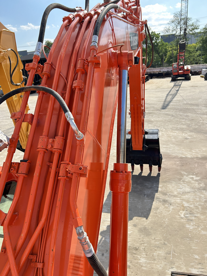 DOOSAN Doosan DX225LC Crawler excavator - Crawler excavator: picture 5 DOOSAN Doosan DX225LC Crawler excavator - Crawler excavator: picture 5
