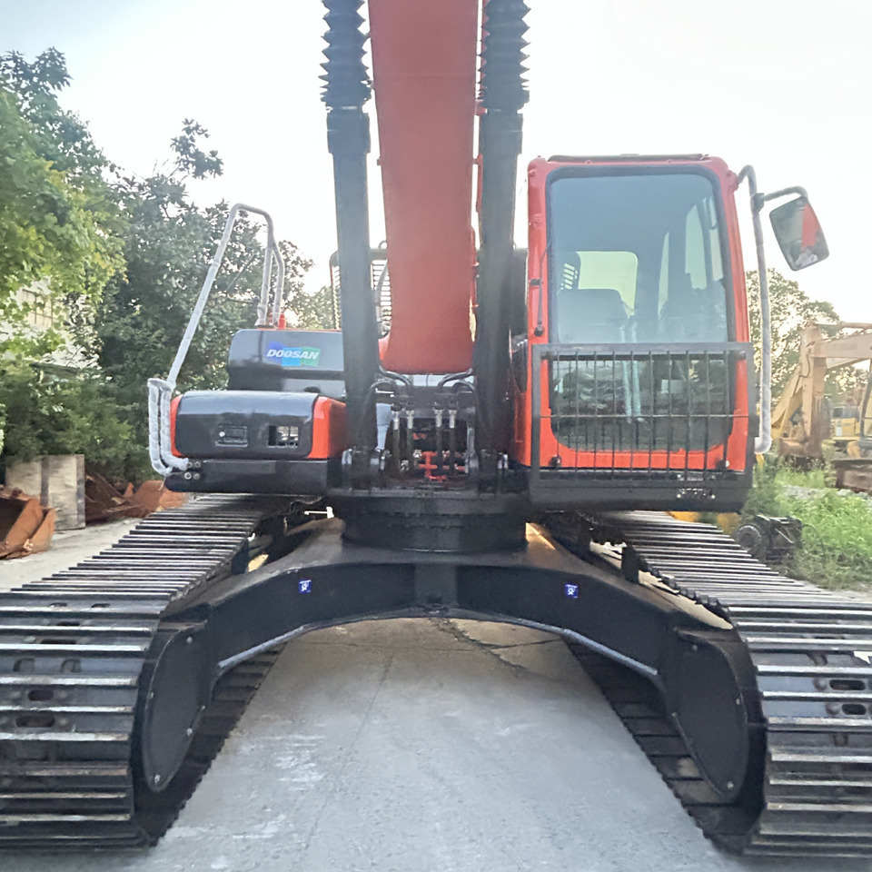 Doosan DX300LC-9c Crawler Excavator - Crawler excavator: picture 5 Doosan DX300LC-9c Crawler Excavator - Crawler excavator: picture 5