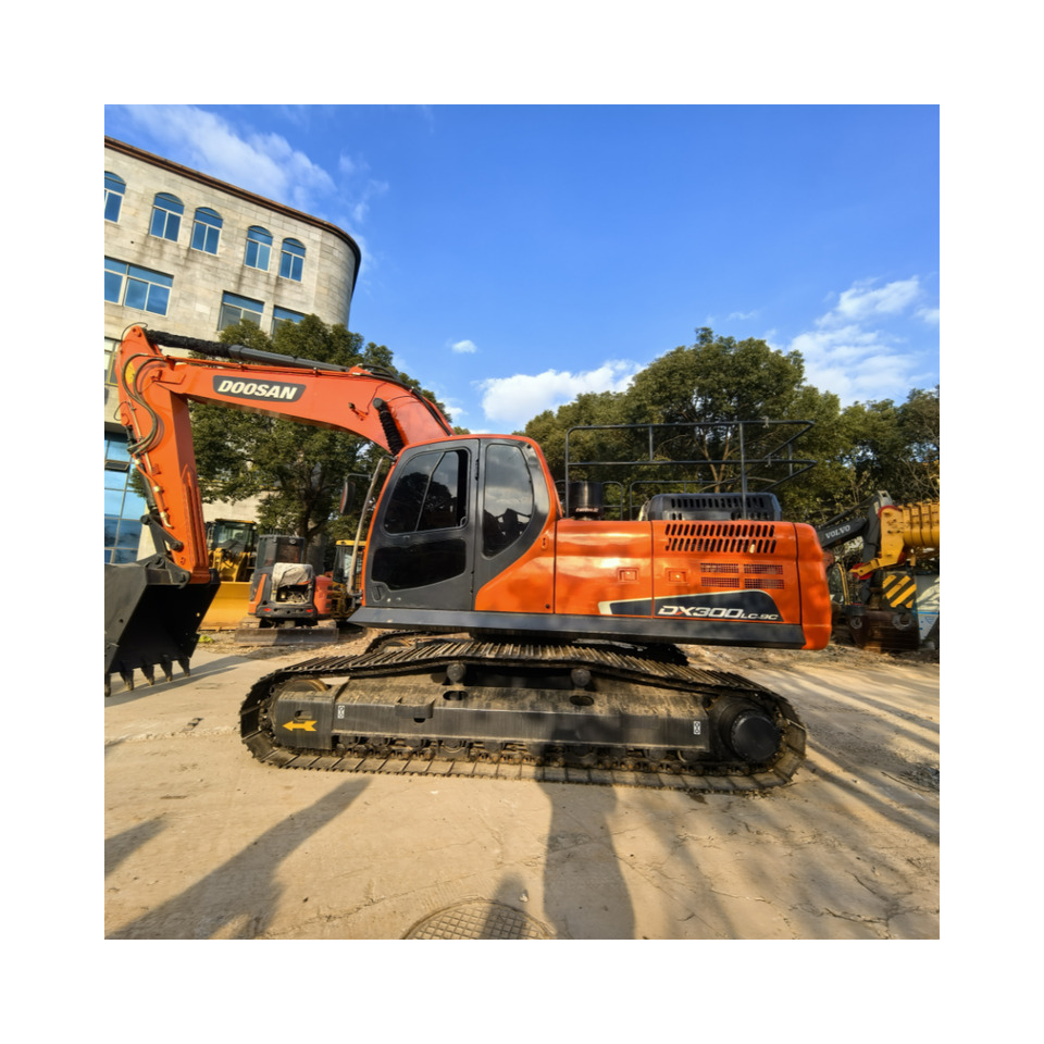 Doosan DX300LC Crawler Excavator - Crawler excavator: picture 1 Doosan DX300LC Crawler Excavator - Crawler excavator: picture 1