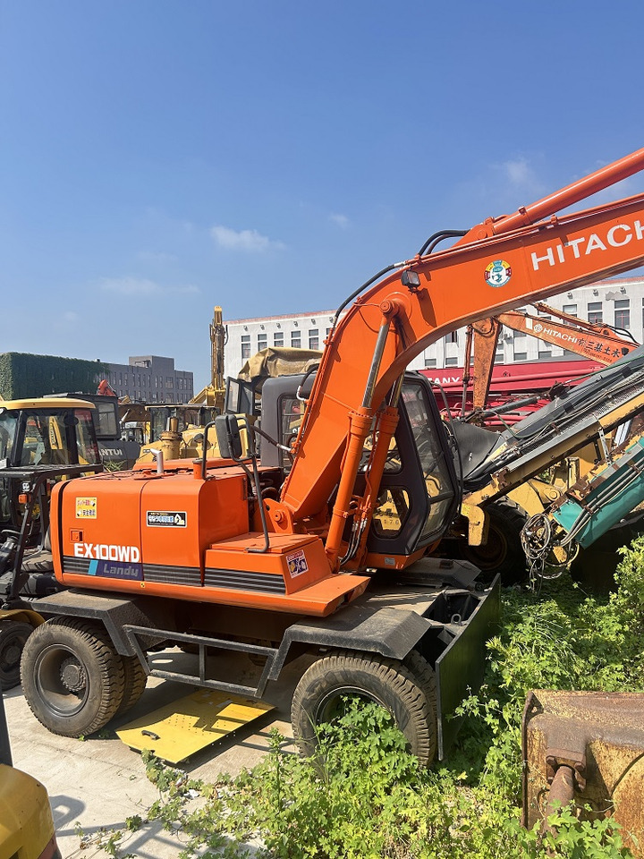 HITACHI Hitachi EX100WD wheel excavator - Wheel excavator: picture 3 HITACHI Hitachi EX100WD wheel excavator - Wheel excavator: picture 3