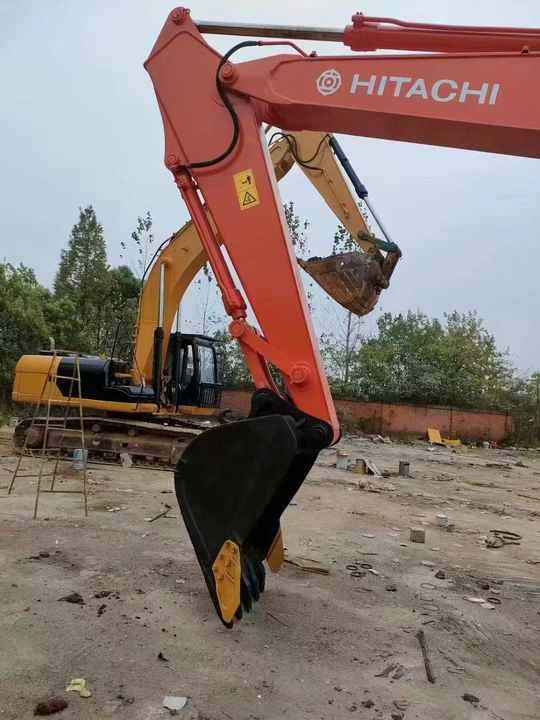 High Quality Second Hand Hitachi Zx200-3 Excavators 20 Ton used machine excavator for sale - Excavator: picture 3 High Quality Second Hand Hitachi Zx200-3 Excavators 20 Ton used machine excavator for sale - Excavator: picture 3
