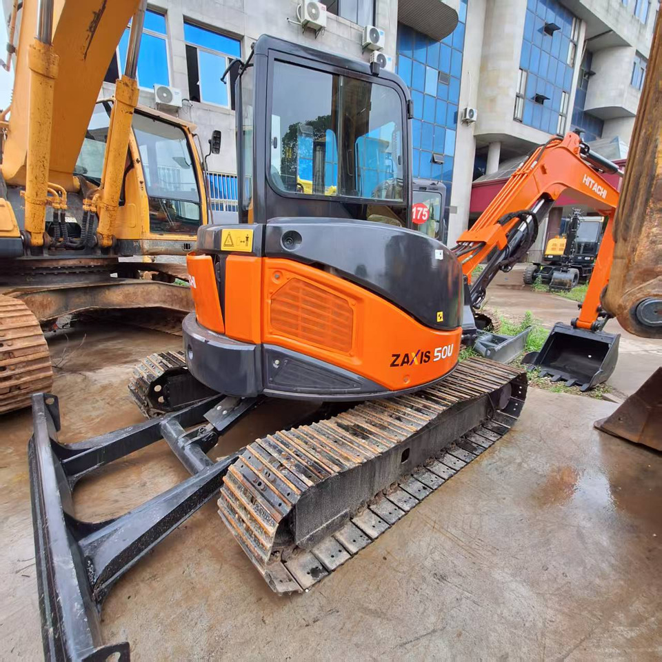 つかだい ZX345USLC-6 Medium to Large Excavators - Hitachi