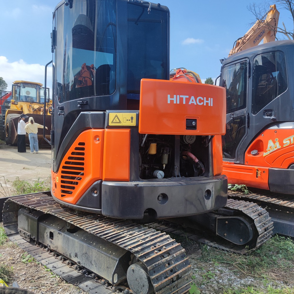 Hitachi ZX50 Excavator - Crawler excavator: picture 2 Hitachi ZX50 Excavator - Crawler excavator: picture 2
