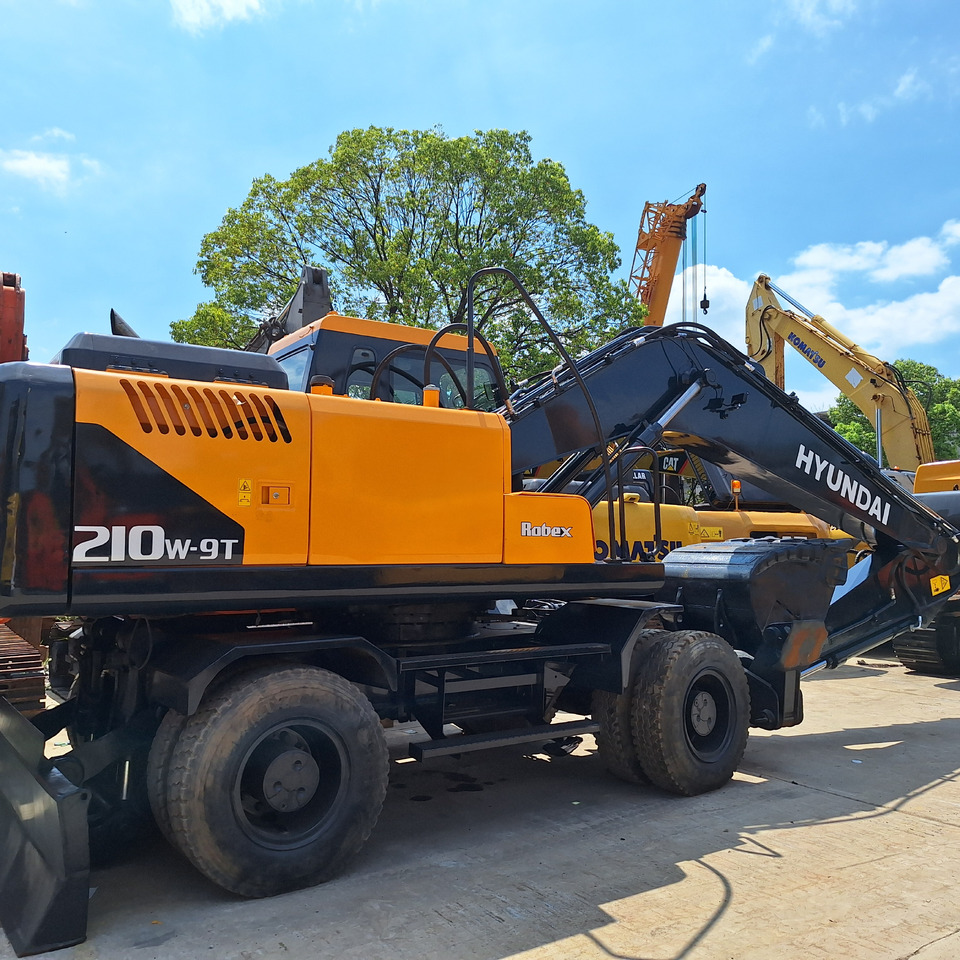 Wheel excavator Hyundai 210w-9T wheel excavator: picture 6