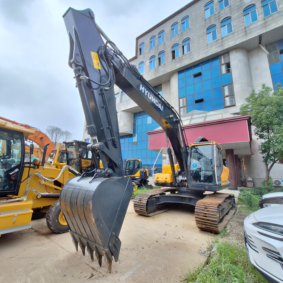 Hyundai 220LC-9S Excavator - Crawler excavator: picture 5 Hyundai 220LC-9S Excavator - Crawler excavator: picture 5