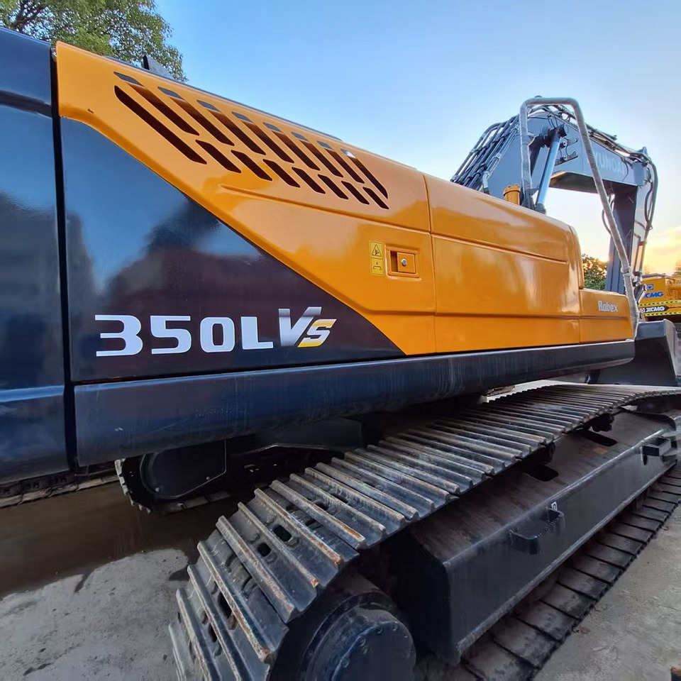 Hyundai 350LVS excavator - Wheel excavator: picture 1 Hyundai 350LVS excavator - Wheel excavator: picture 1