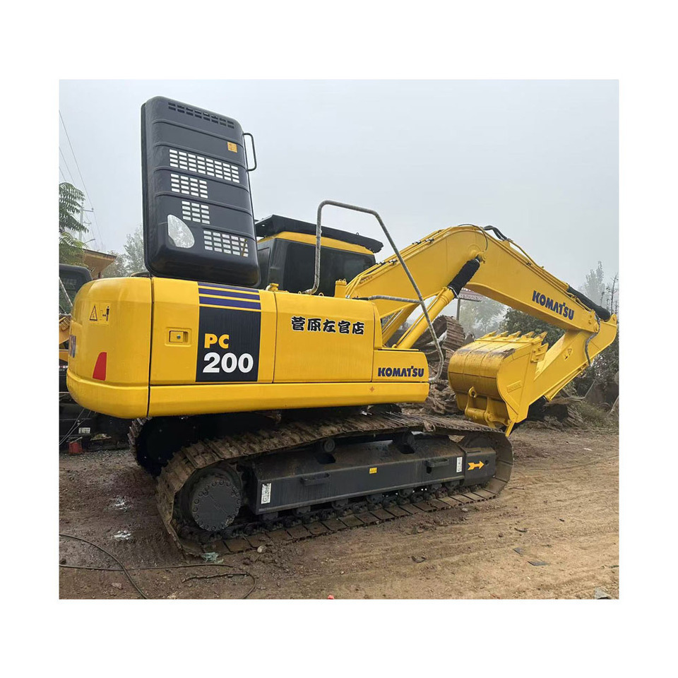 Komatsu PC200-7 excavator - Crawler excavator: picture 2 Komatsu PC200-7 excavator - Crawler excavator: picture 2