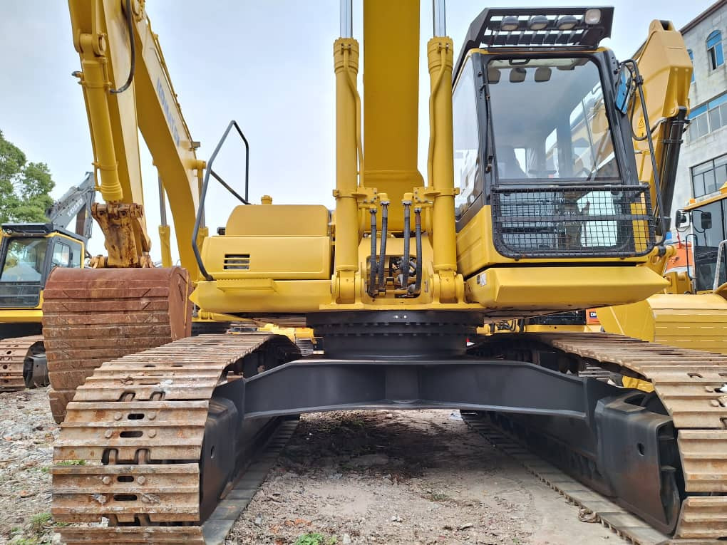 Komatsu PC350-8 excavator - Crawler excavator: picture 2 Komatsu PC350-8 excavator - Crawler excavator: picture 2