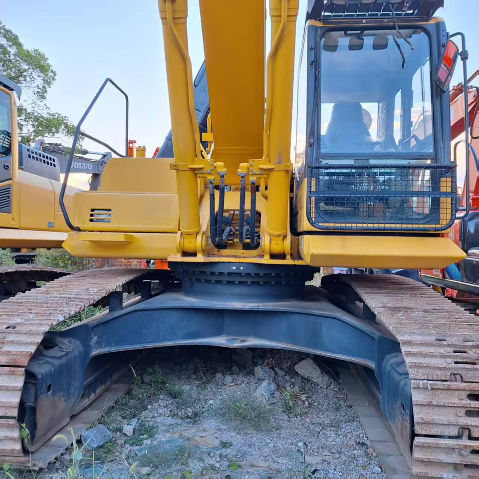 Komatsu PC350-8 excavator - Crawler excavator: picture 1 Komatsu PC350-8 excavator - Crawler excavator: picture 1
