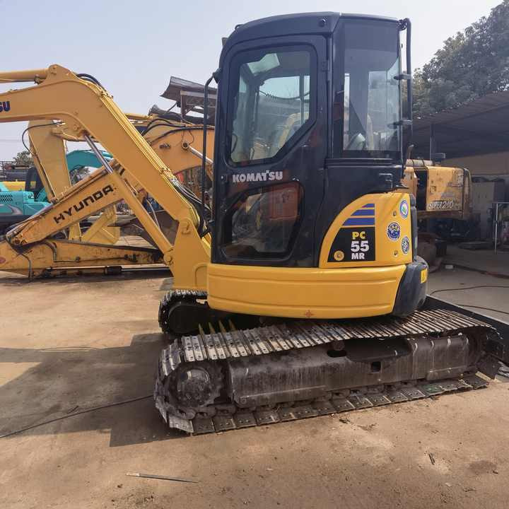 Komatsu Used PC55MR small excavator free of shipping PC35 PC55 are the most popular second hand mini excavator for sale - Mini excavator: picture 2 Komatsu Used PC55MR small excavator free of shipping PC35 PC55 are the most popular second hand mini excavator for sale - Mini excavator: picture 2