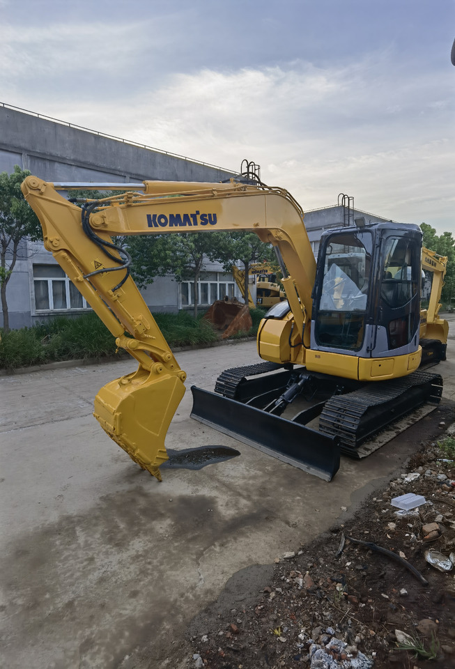 Komatsu pc78 Excavator - Crawler excavator: picture 2 Komatsu pc78 Excavator - Crawler excavator: picture 2