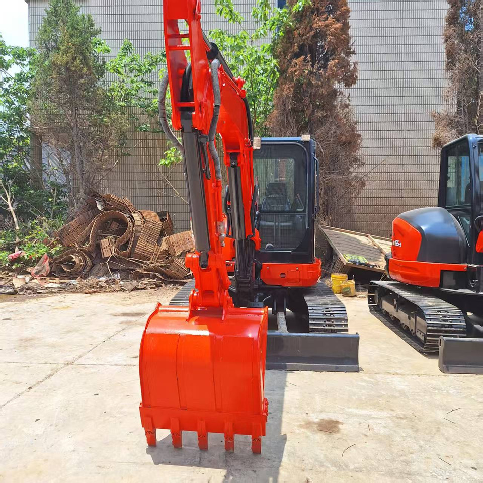 Kubota KX155 Excavator - Mini excavator: picture 5 Kubota KX155 Excavator - Mini excavator: picture 5