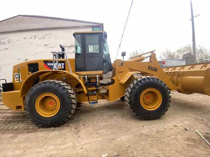 Second-hand loader Caterpillar CAT 950H Used Loader Sell used or second hand wheel loader - Wheel loader: picture 5 Second-hand loader Caterpillar CAT 950H Used Loader Sell used or second hand wheel loader - Wheel loader: picture 5