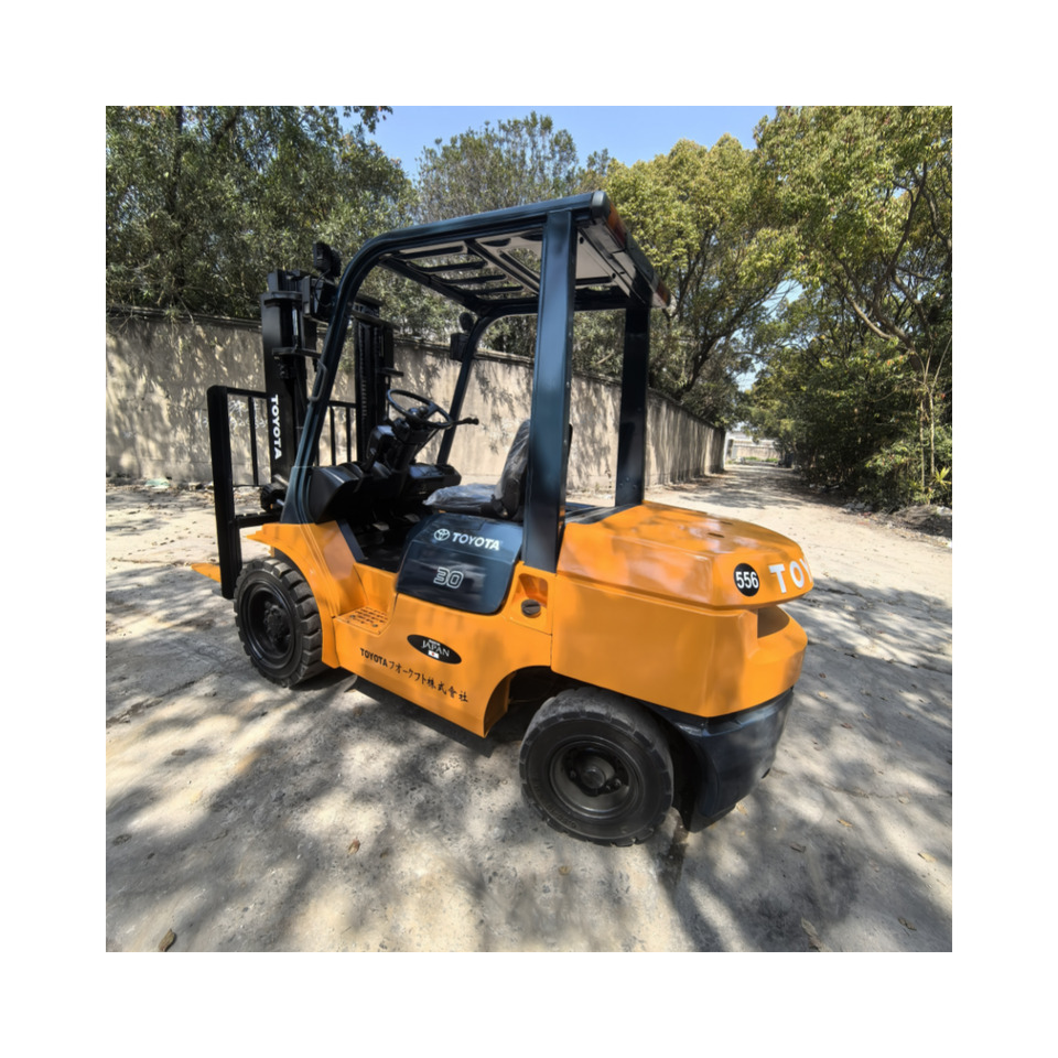 Toyota FD30 Forklift - Diesel forklift: picture 2 Toyota FD30 Forklift - Diesel forklift: picture 2