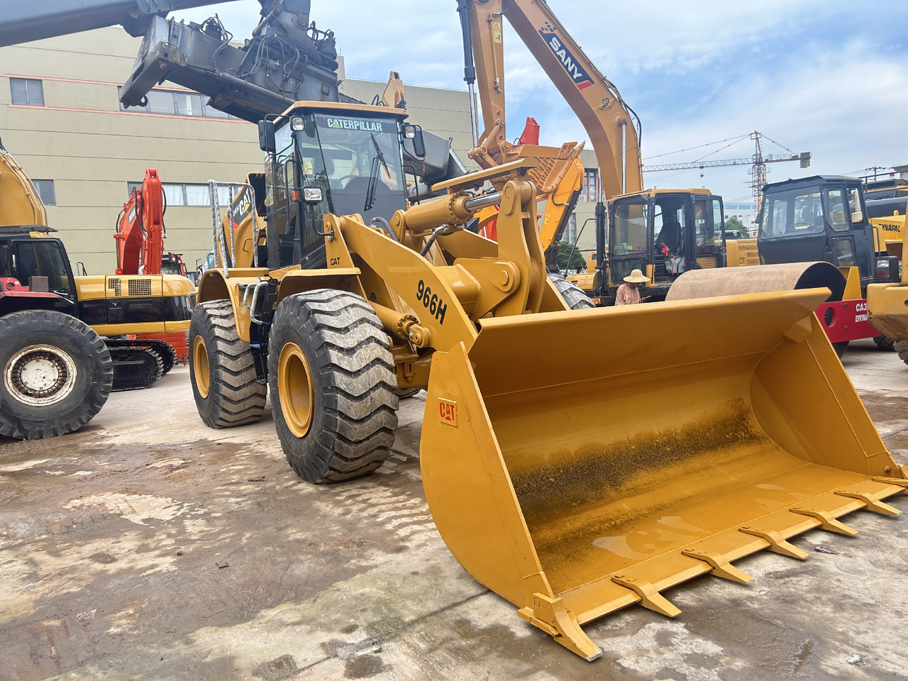 Leasing of  Used CAT 966H Wheel Loader Used CAT 966H Wheel Loader: picture 6